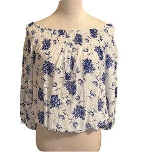 Eesome White and Blue Smocked 3/4 Sleeve Blouse